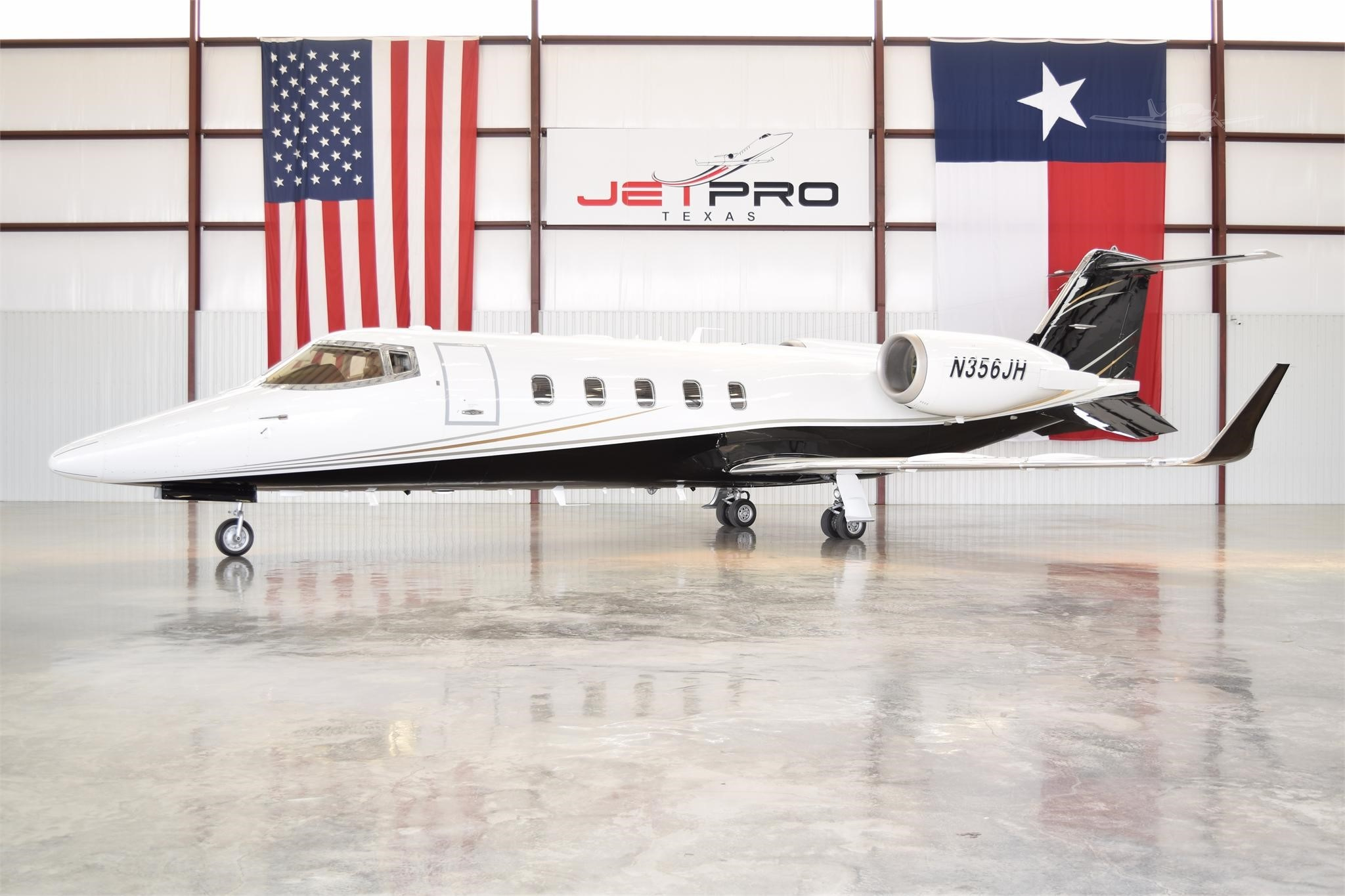 N356JH Lear 60XR | Virtual Hangar