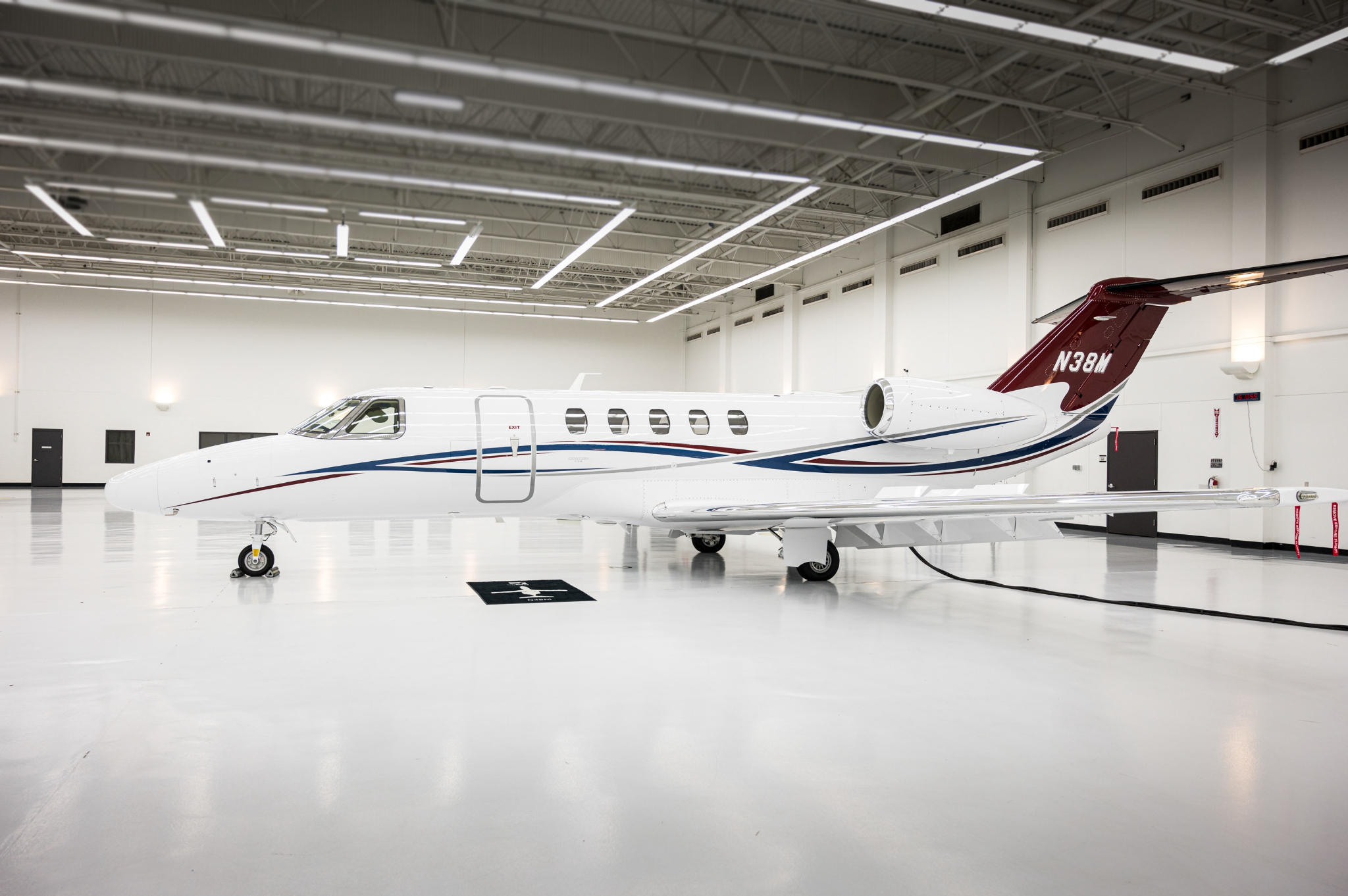 Image of tail N38MY