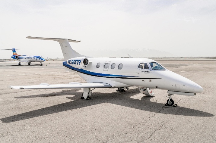 Image of tail N390TP