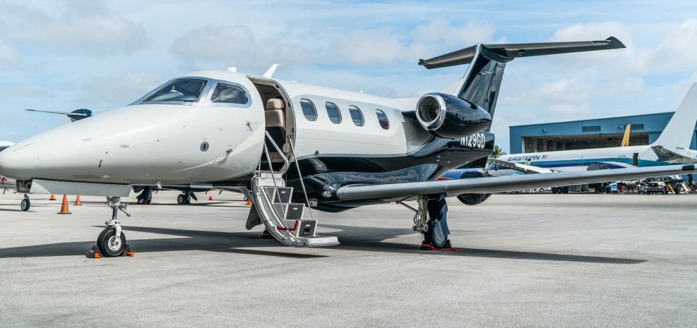 Image of tail N400QF