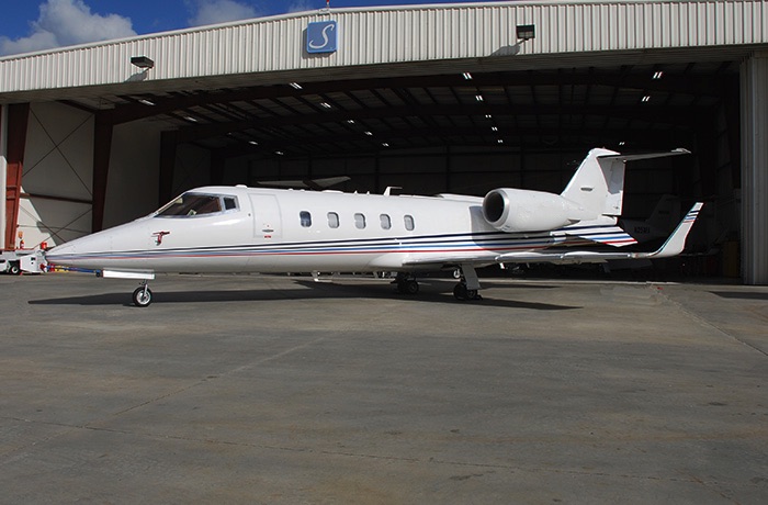 Image of tail N401SY