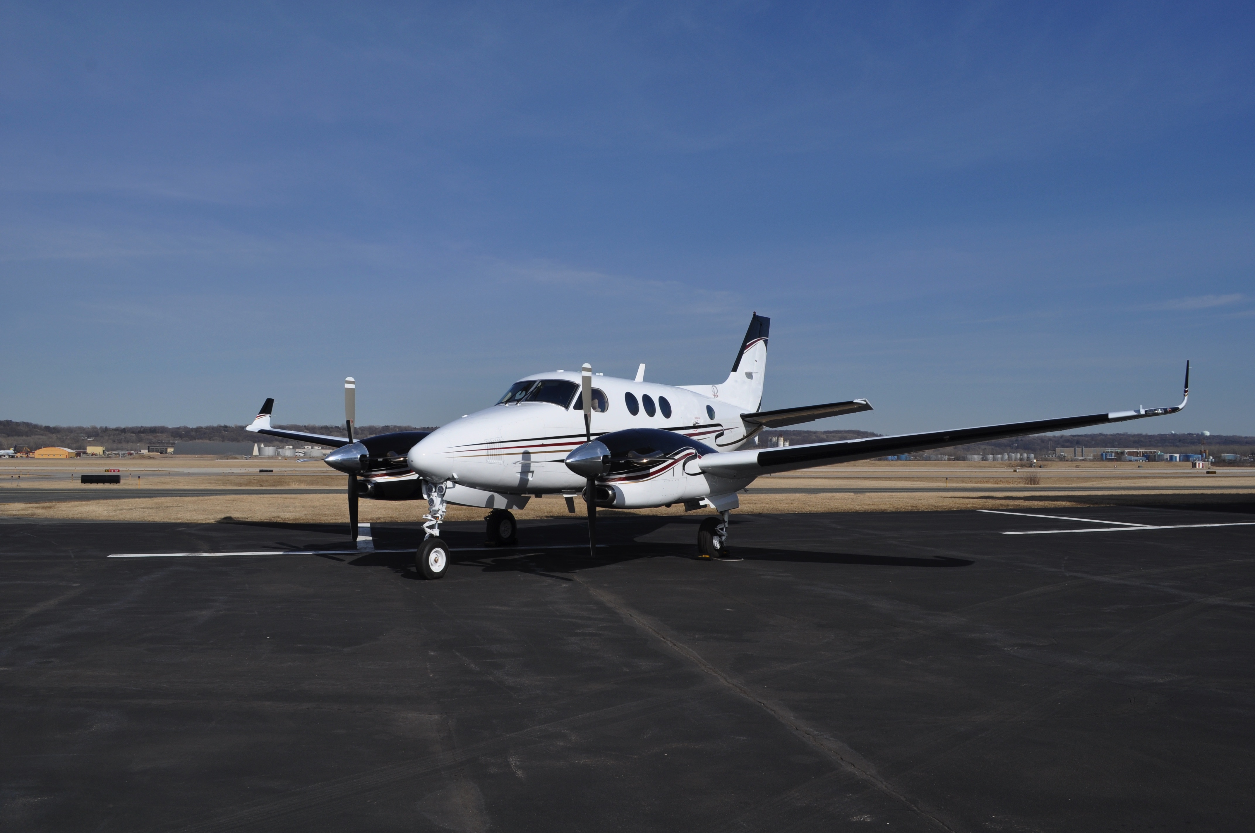 Image of tail N405DD