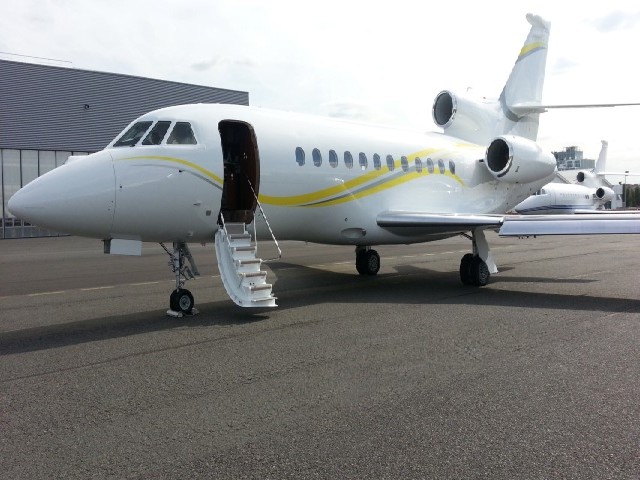 Image of tail N405EK
