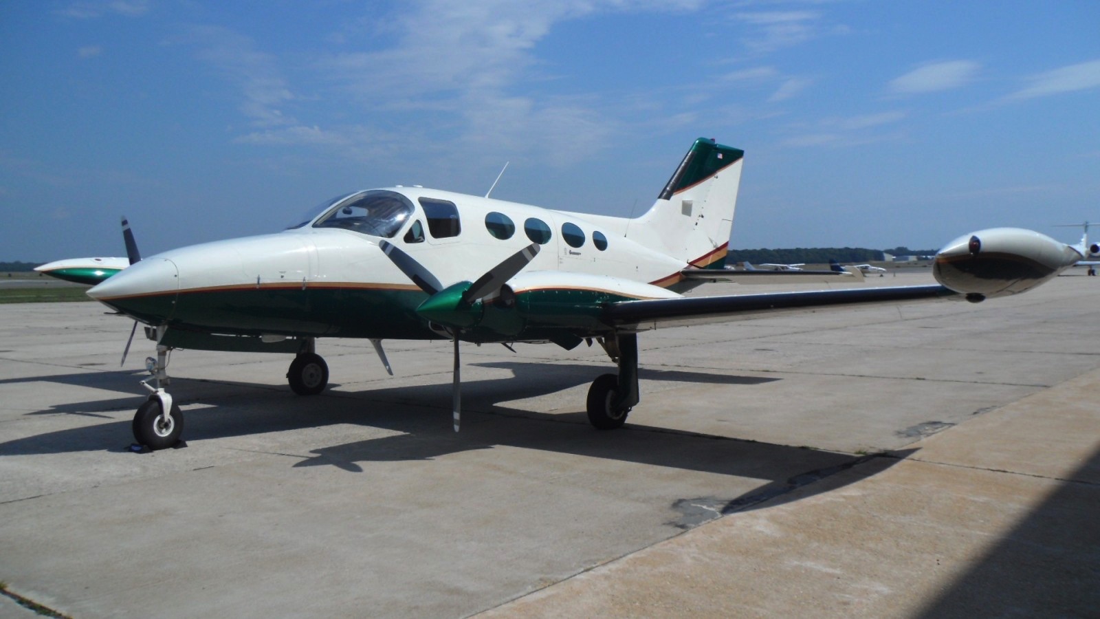 Image of tail N40NY
