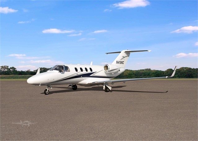 Image of tail N418KC