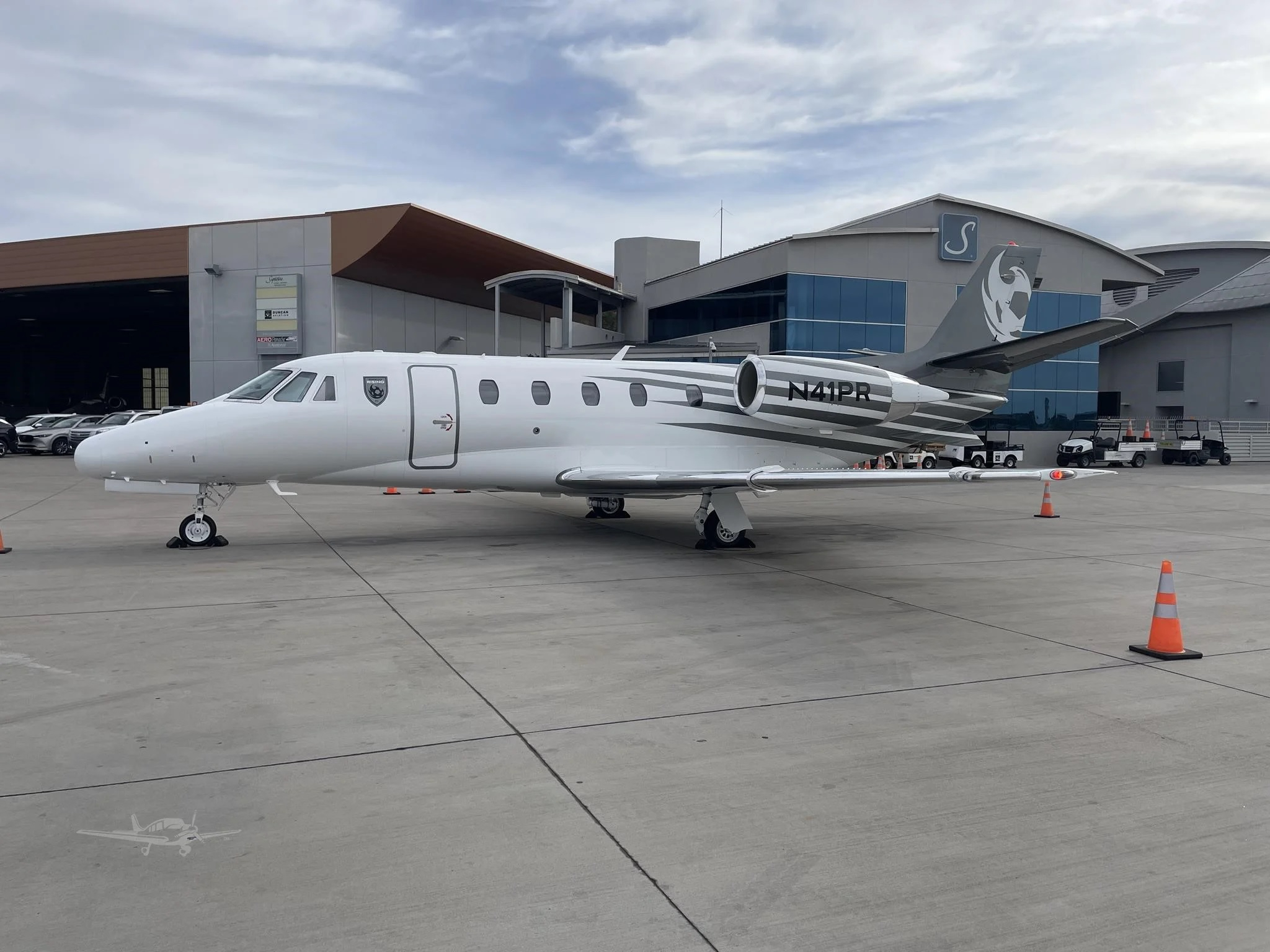 Image of tail N41PR
