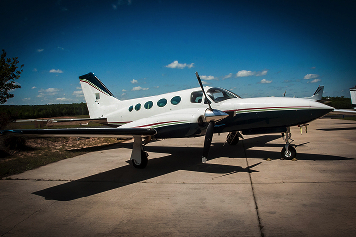 Image of tail N421AZ