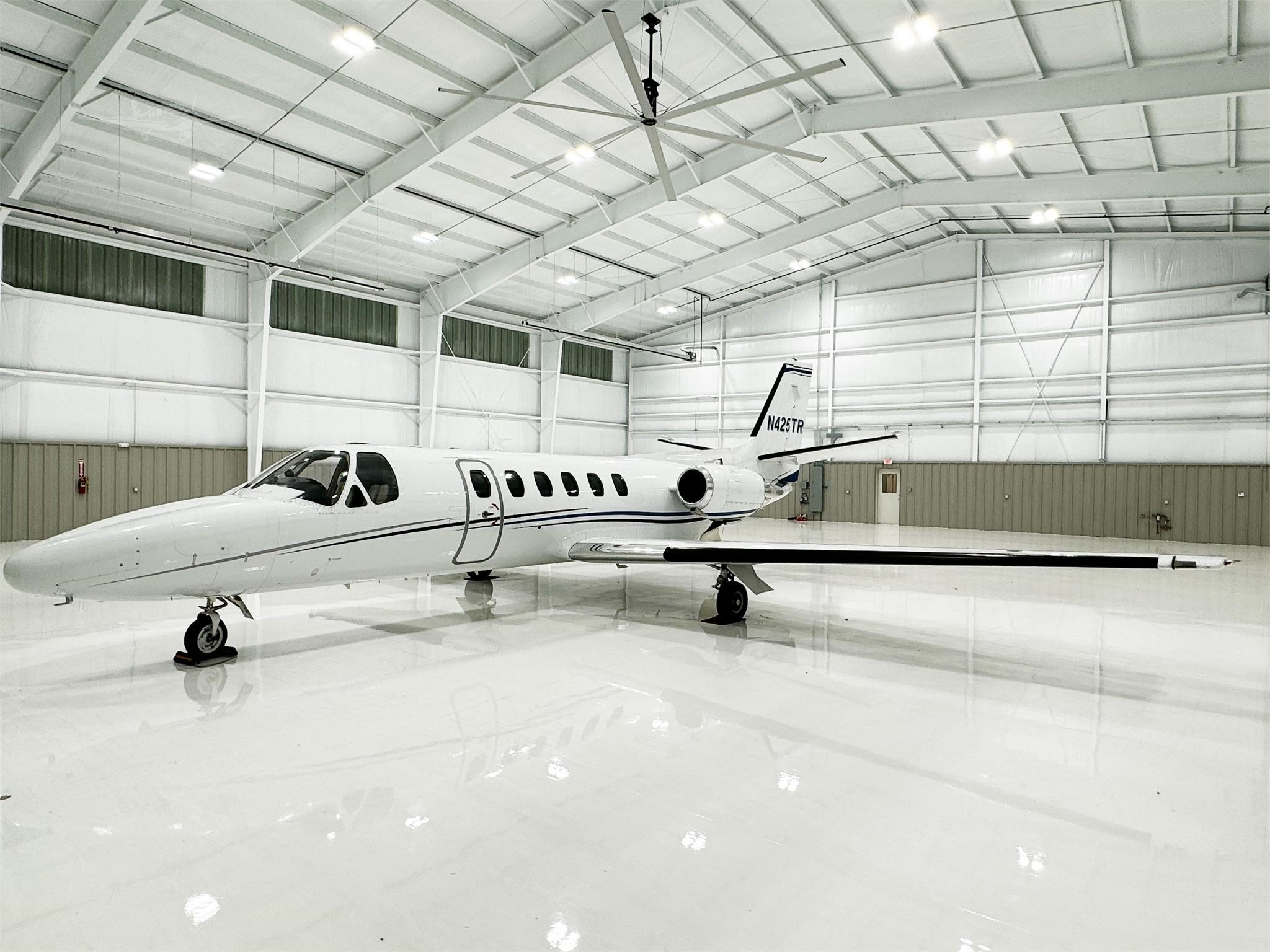 Image of tail N425TR