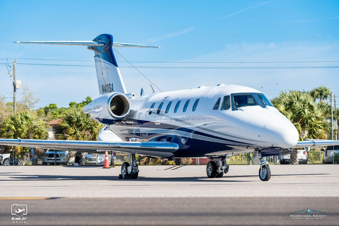 Image of tail N430SA
