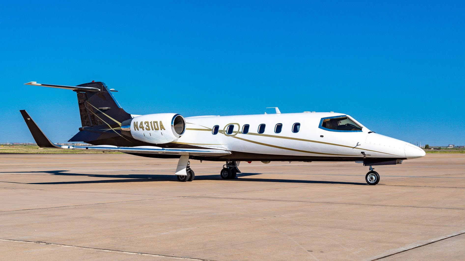 Image of tail N431DA
