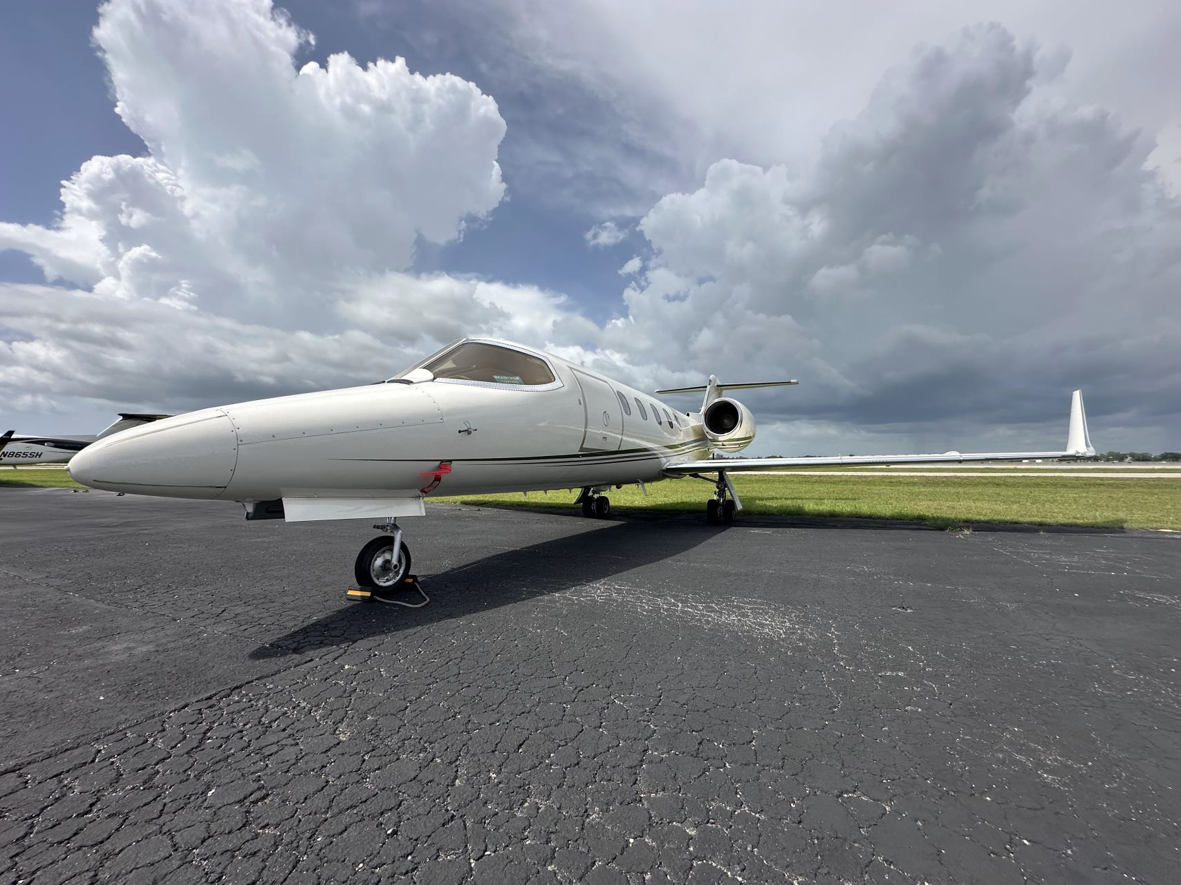 Image of tail N444HC