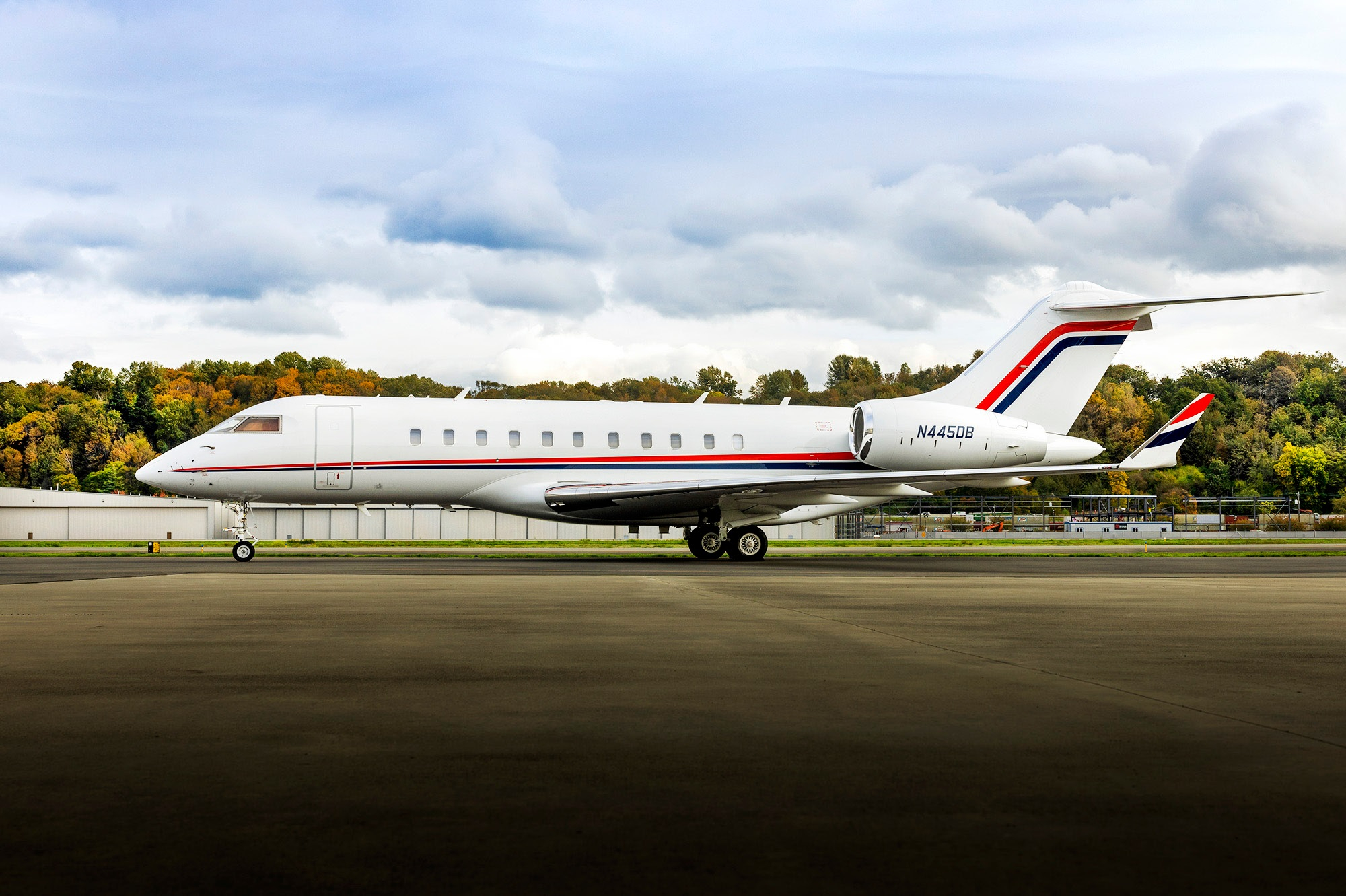 Image of tail N445DB