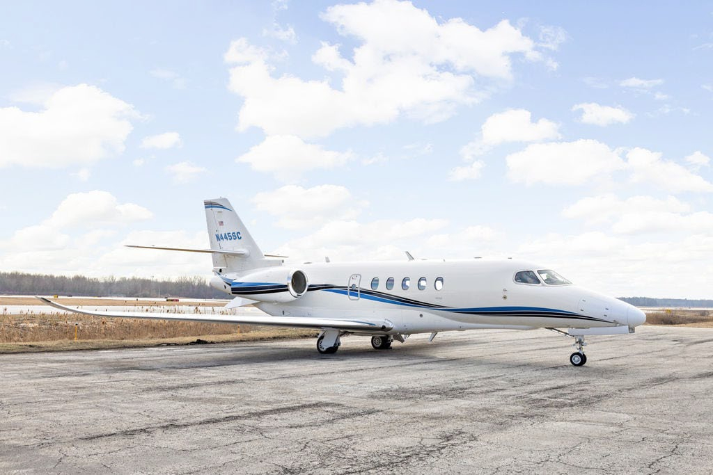 Image of tail N445SC
