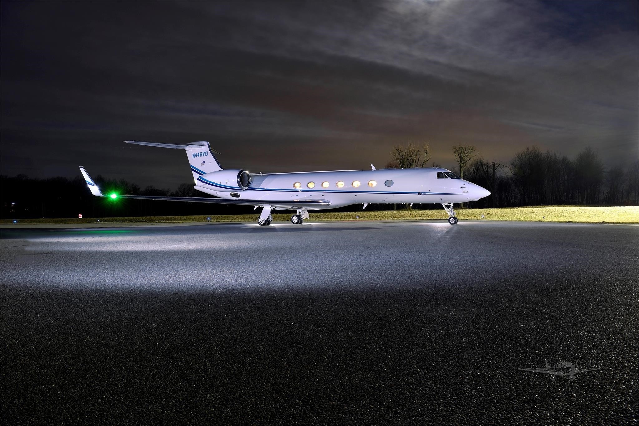 Image of tail N446VG