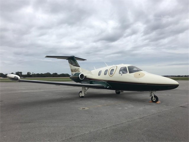 Image of tail N448HC