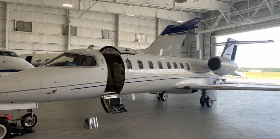 Image of tail N454MF