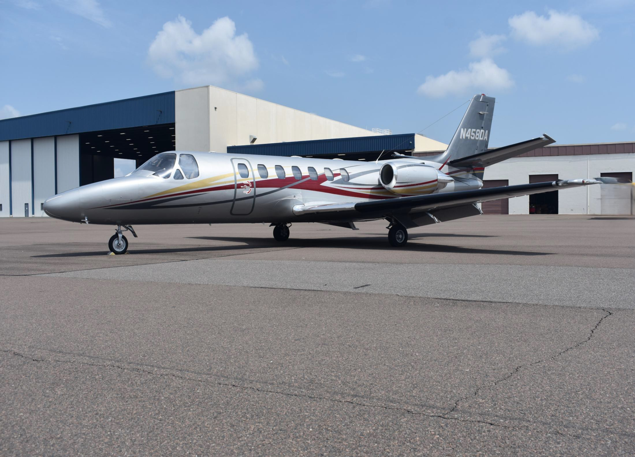 Image of tail N458DA