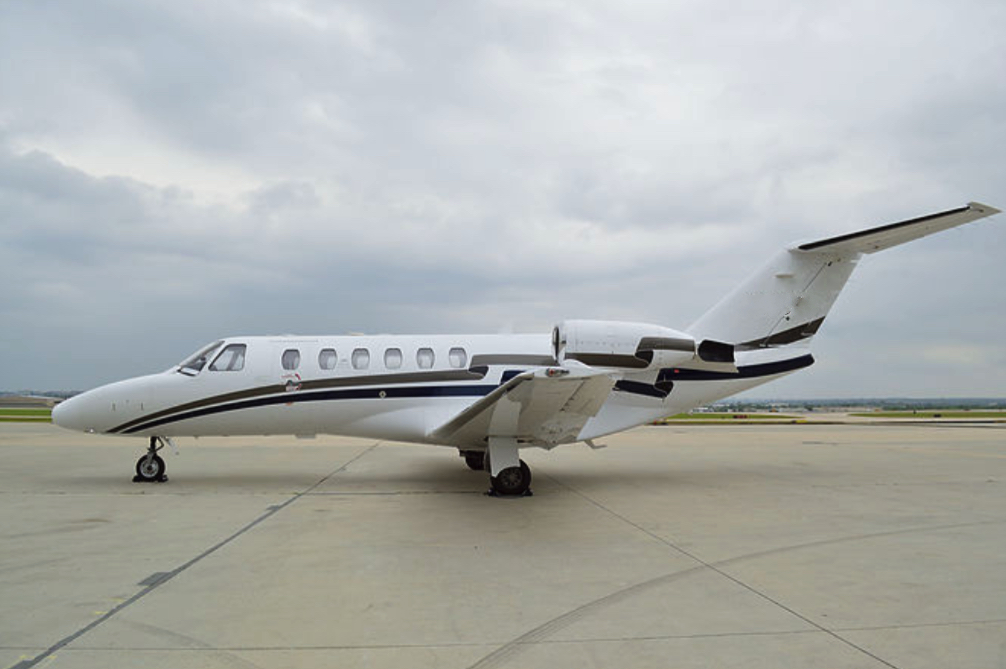 Image of tail N460RV