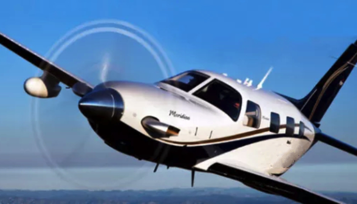 Image of tail N462M