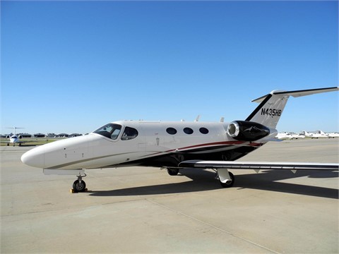 Image of tail N484HB
