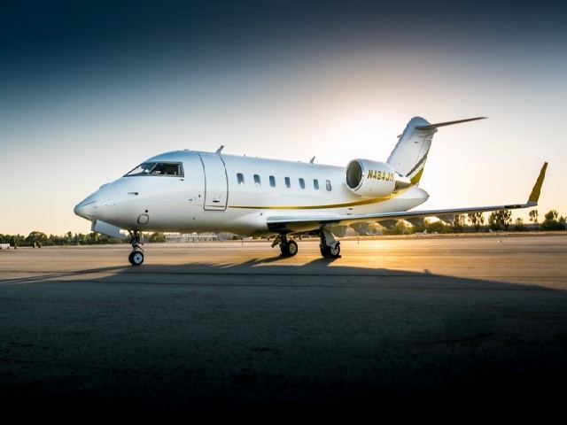 Image of tail N484JM
