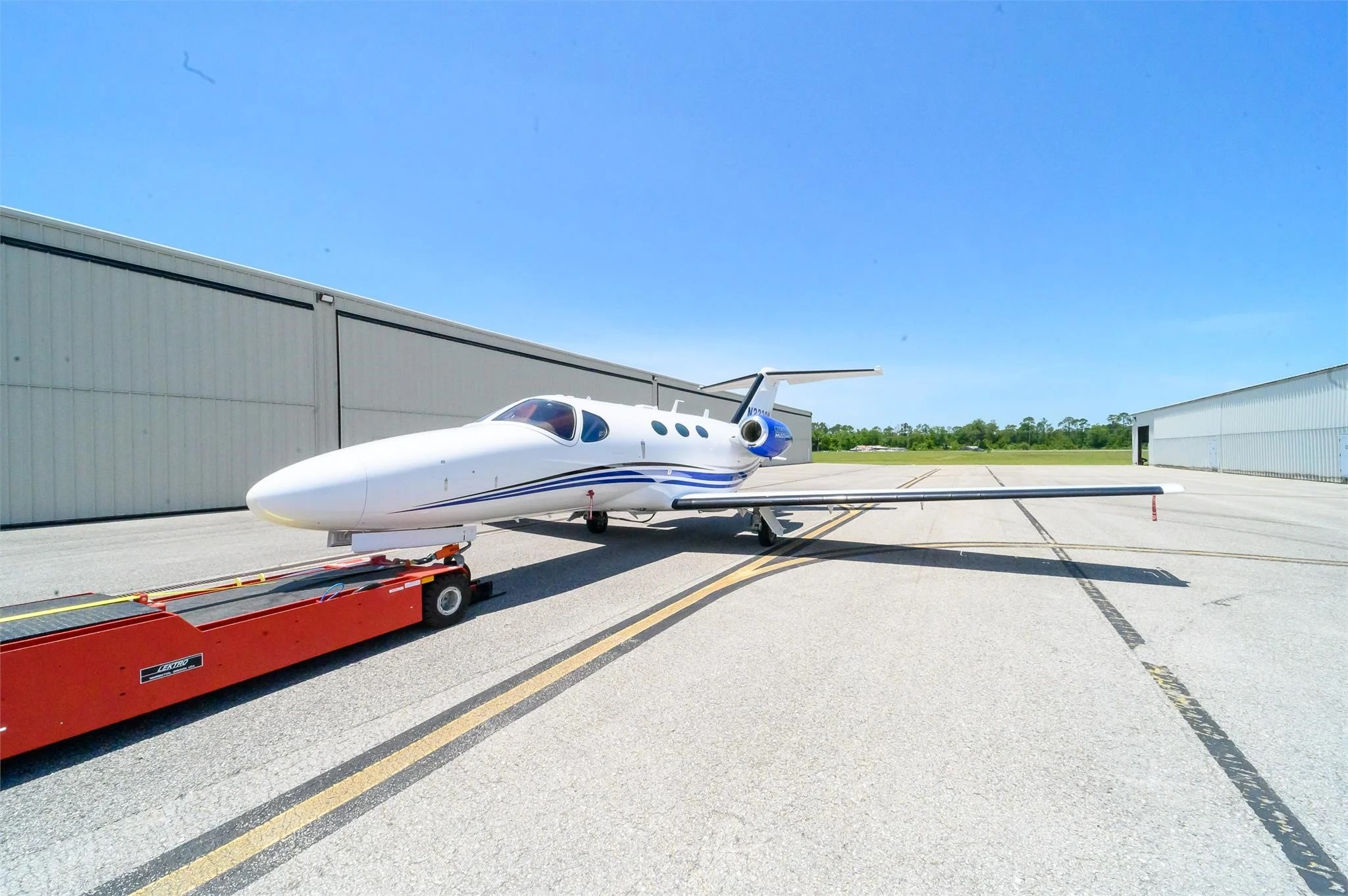 Image of tail N4PG