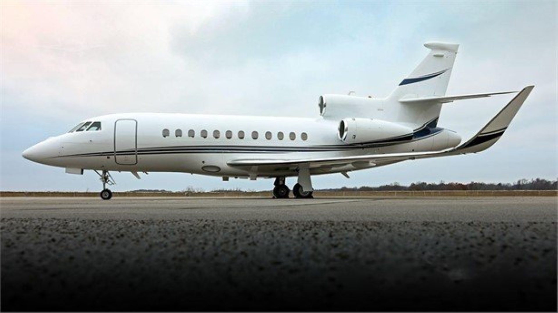 Image of tail N4SM
