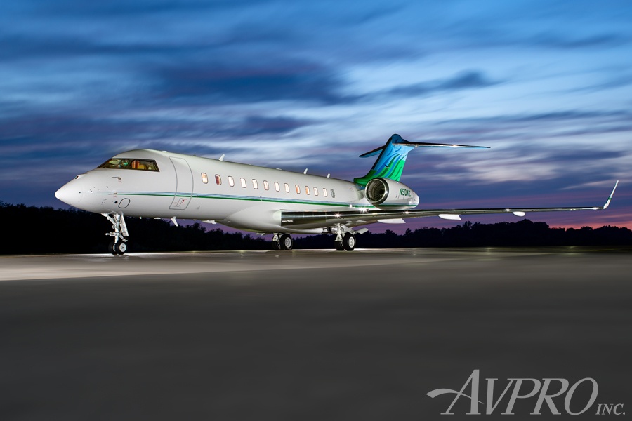 Image of tail N500EU