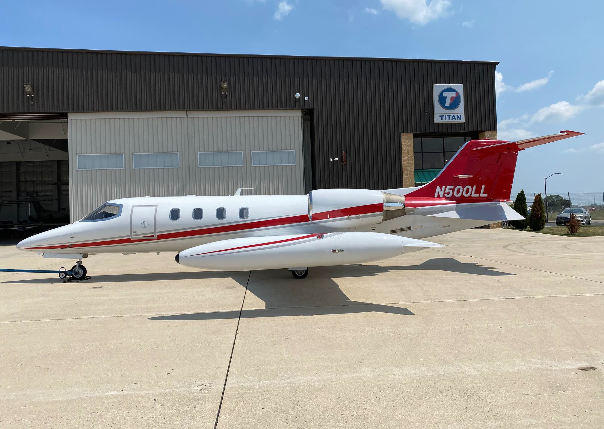 Image of tail N500LL