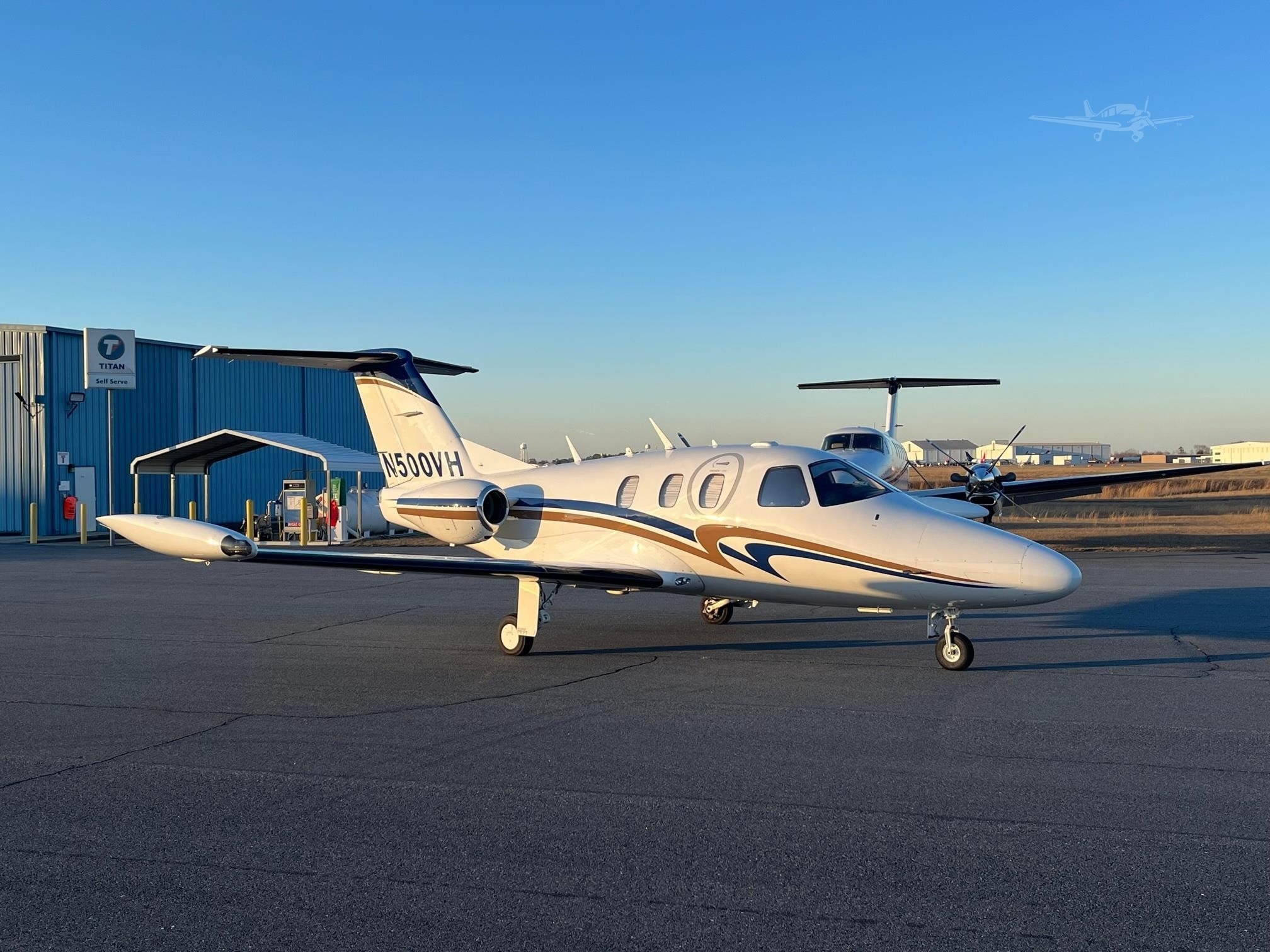 Image of tail N500VH