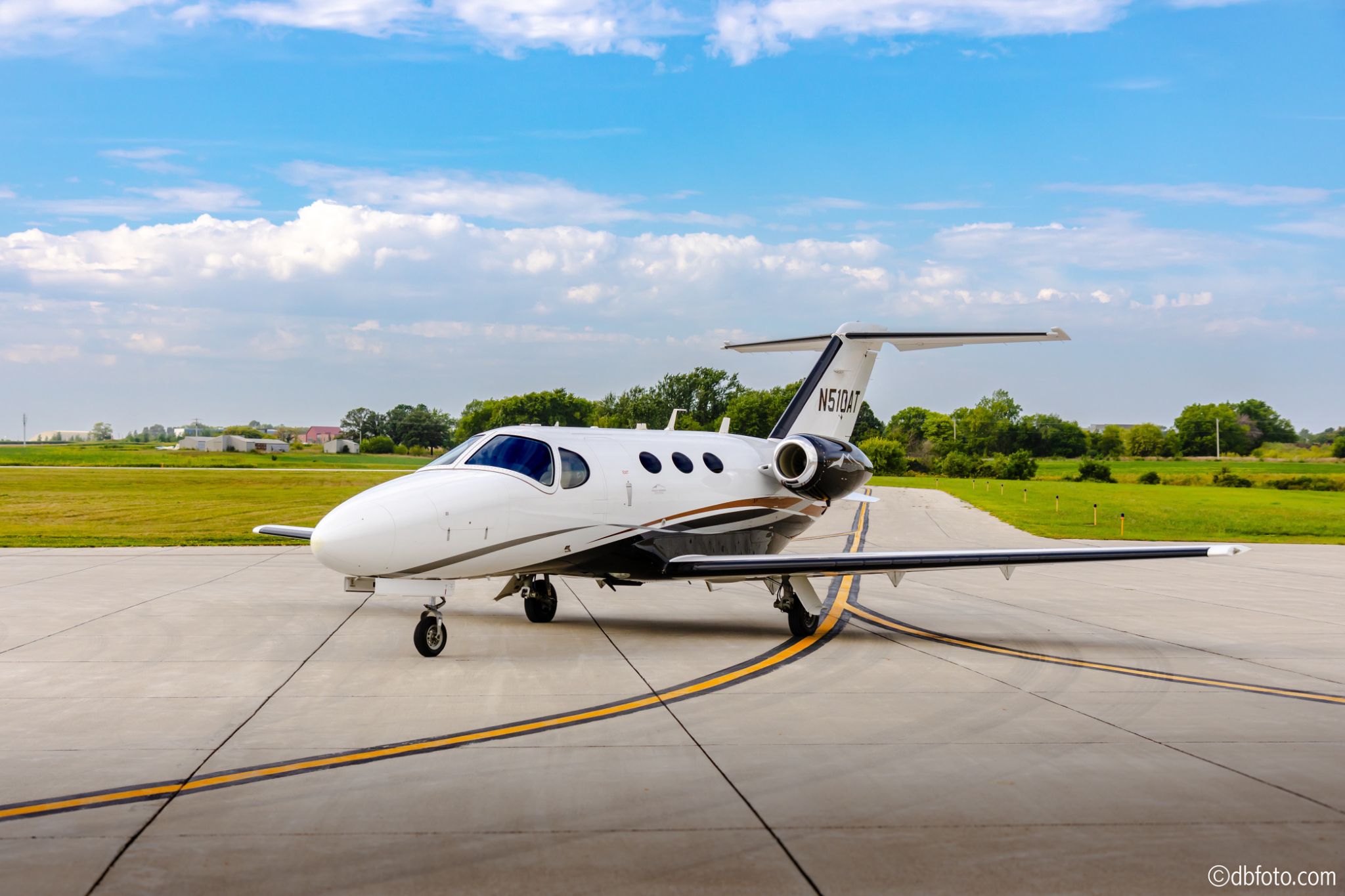 Image of tail N510AT