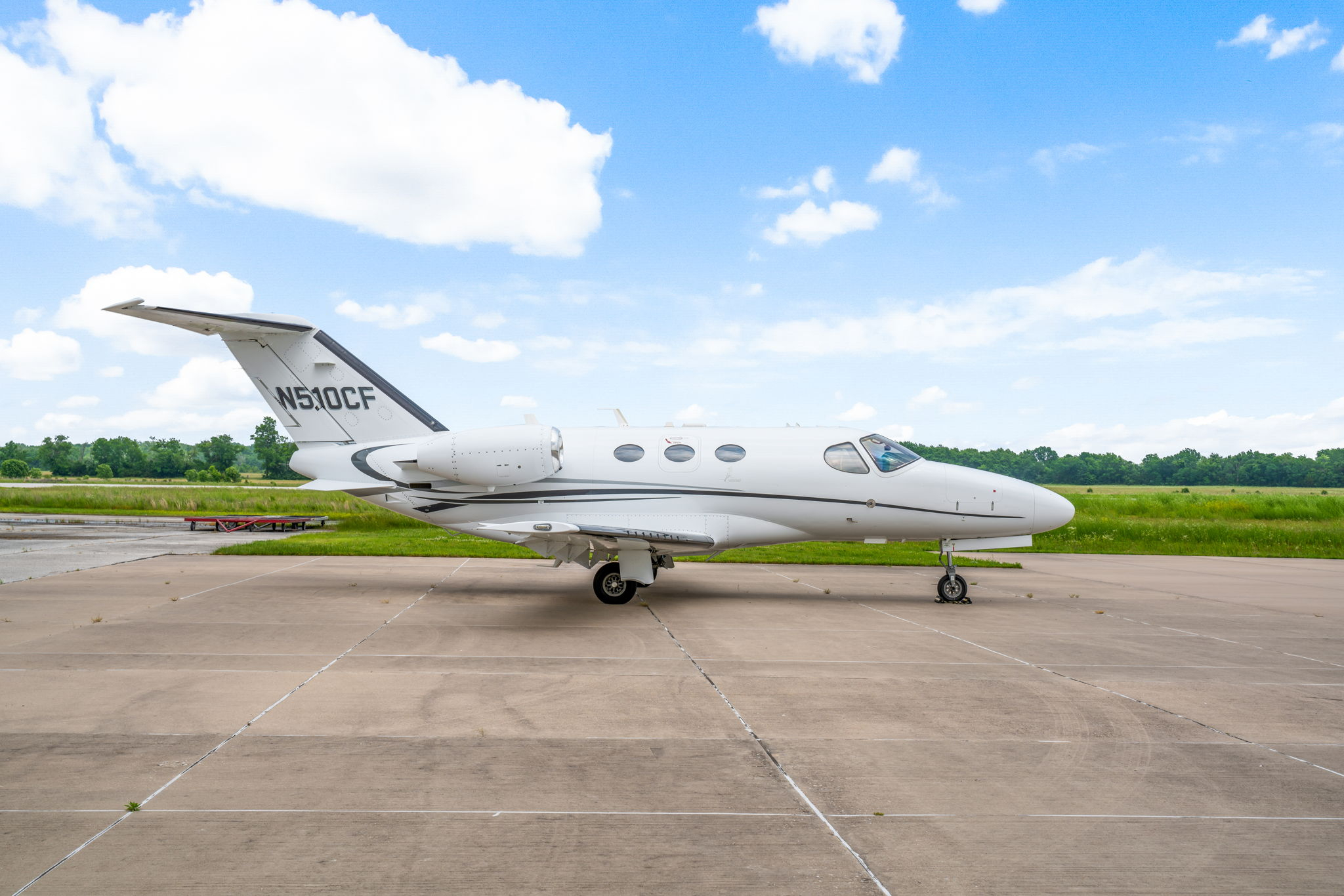 Image of tail N510CF