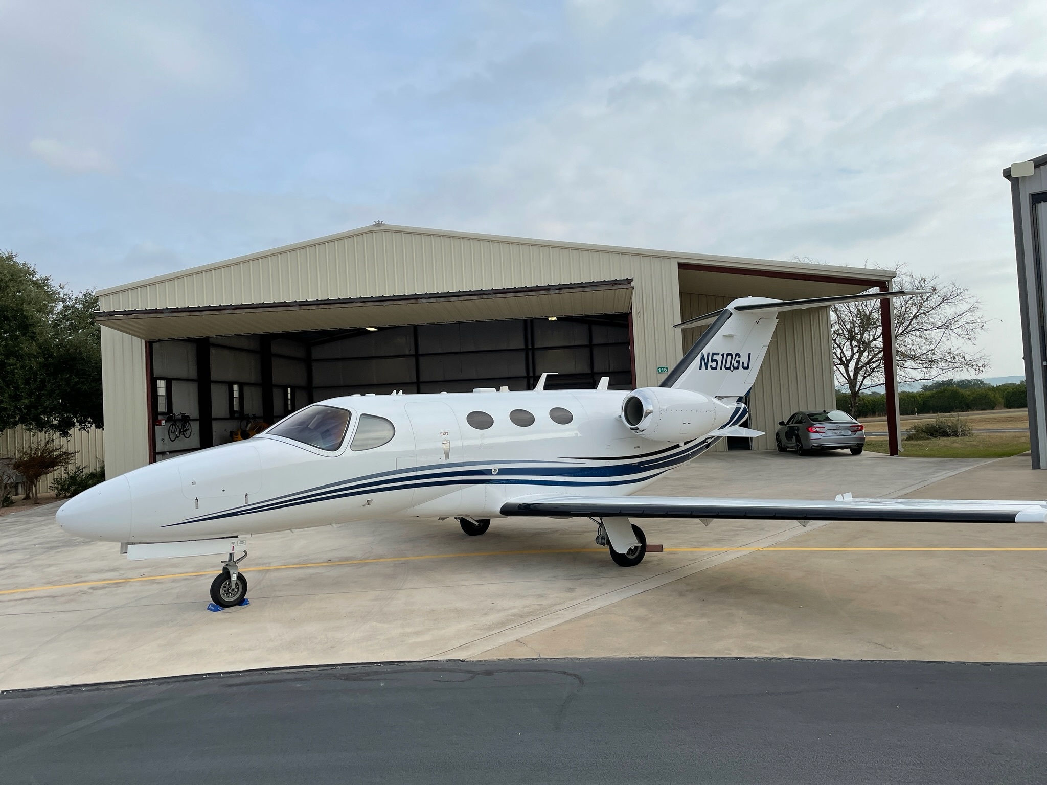 Image of tail N510GJ