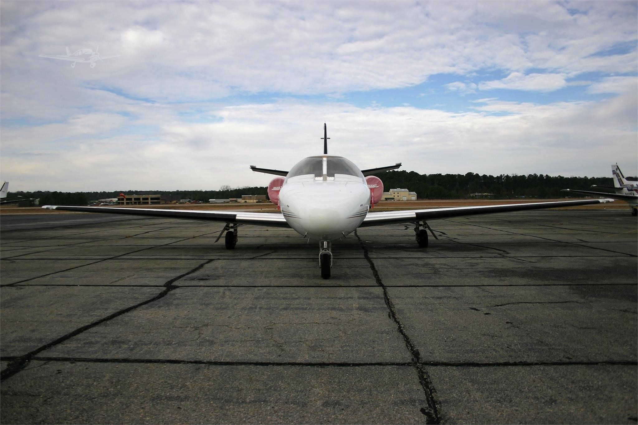 Image of tail N510GP