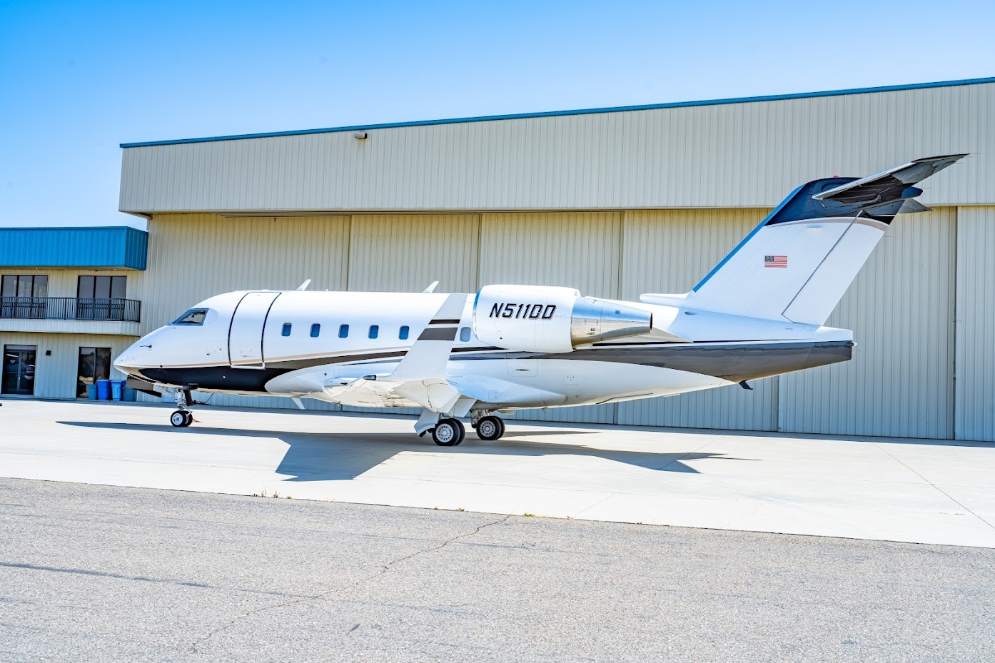 Image of tail N511DD