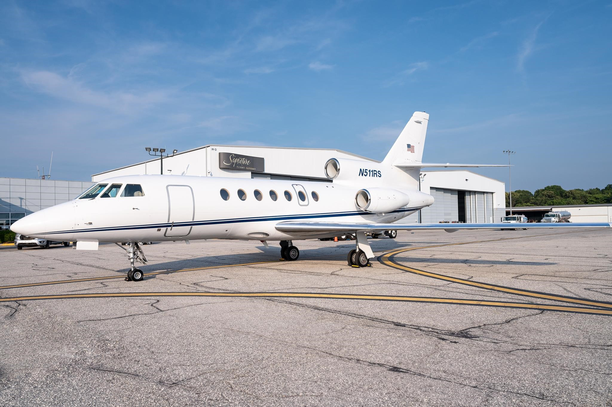Image of tail N511RS