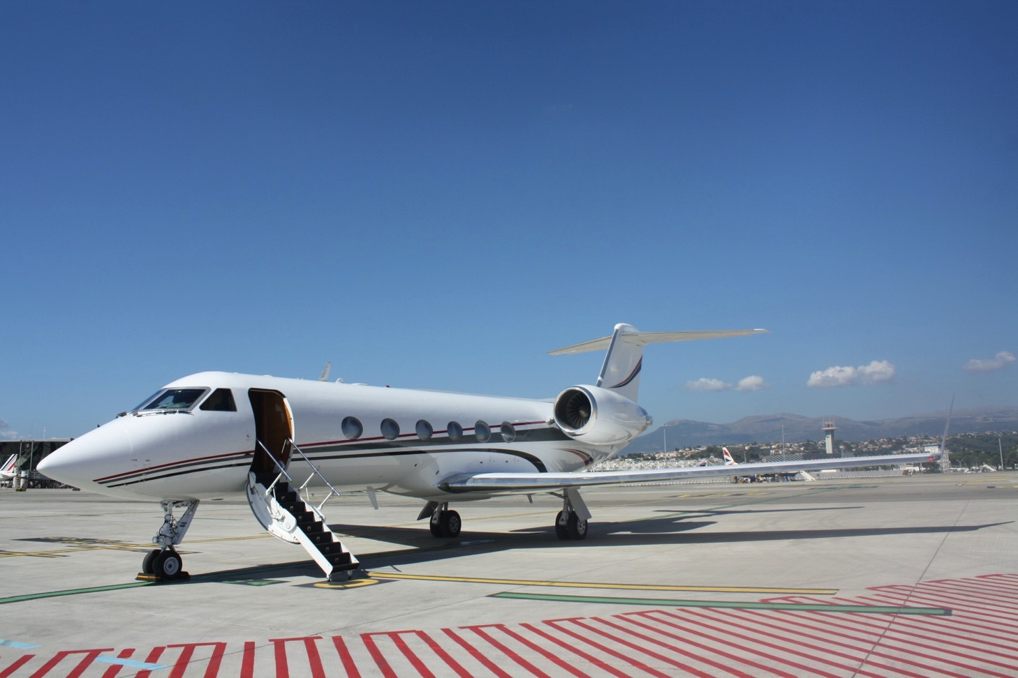 Image of tail N515JA