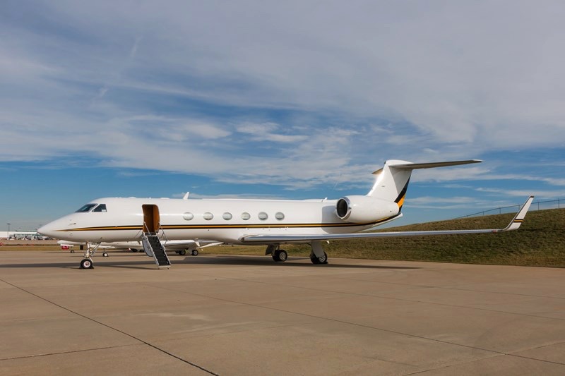 Image of tail N516GH