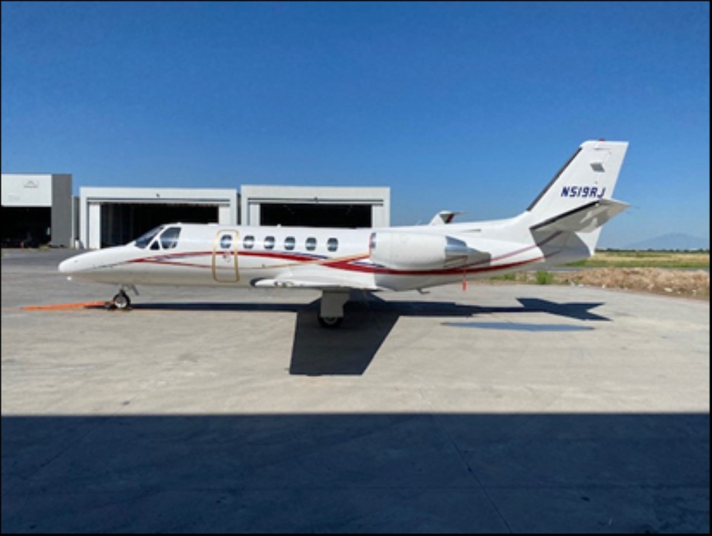 Image of tail N519RJ