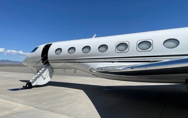 Image of tail N522MH