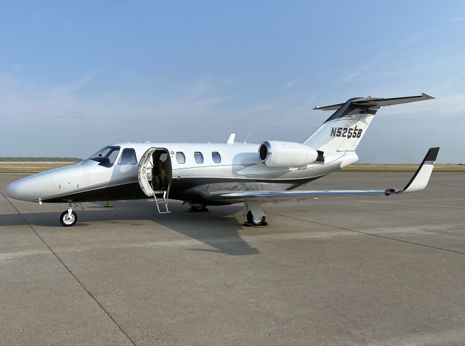 Image of tail N5255B