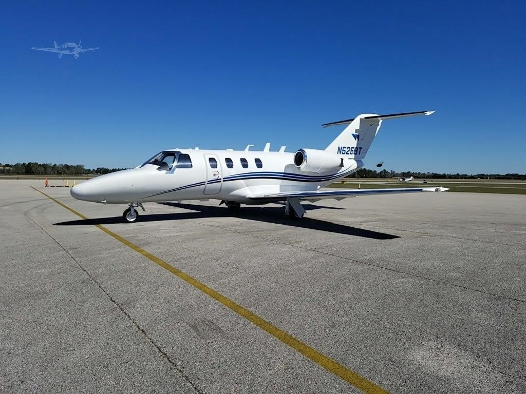 Image of tail N525BT