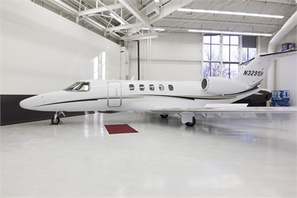 Image of tail N525SJ