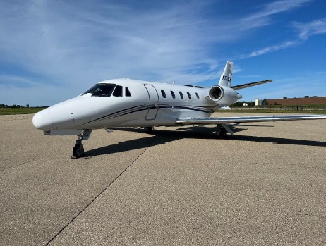 Image of tail N527EE