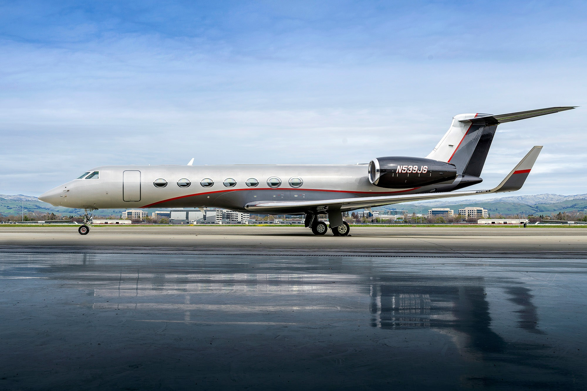 Image of tail N539JS