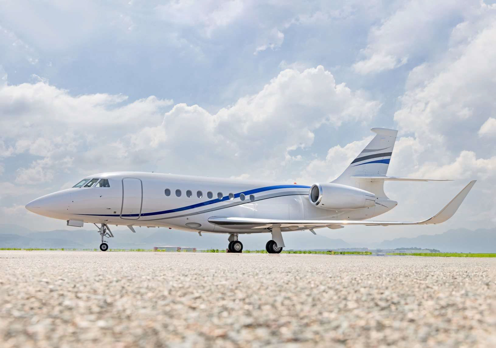 Image of tail N53LT