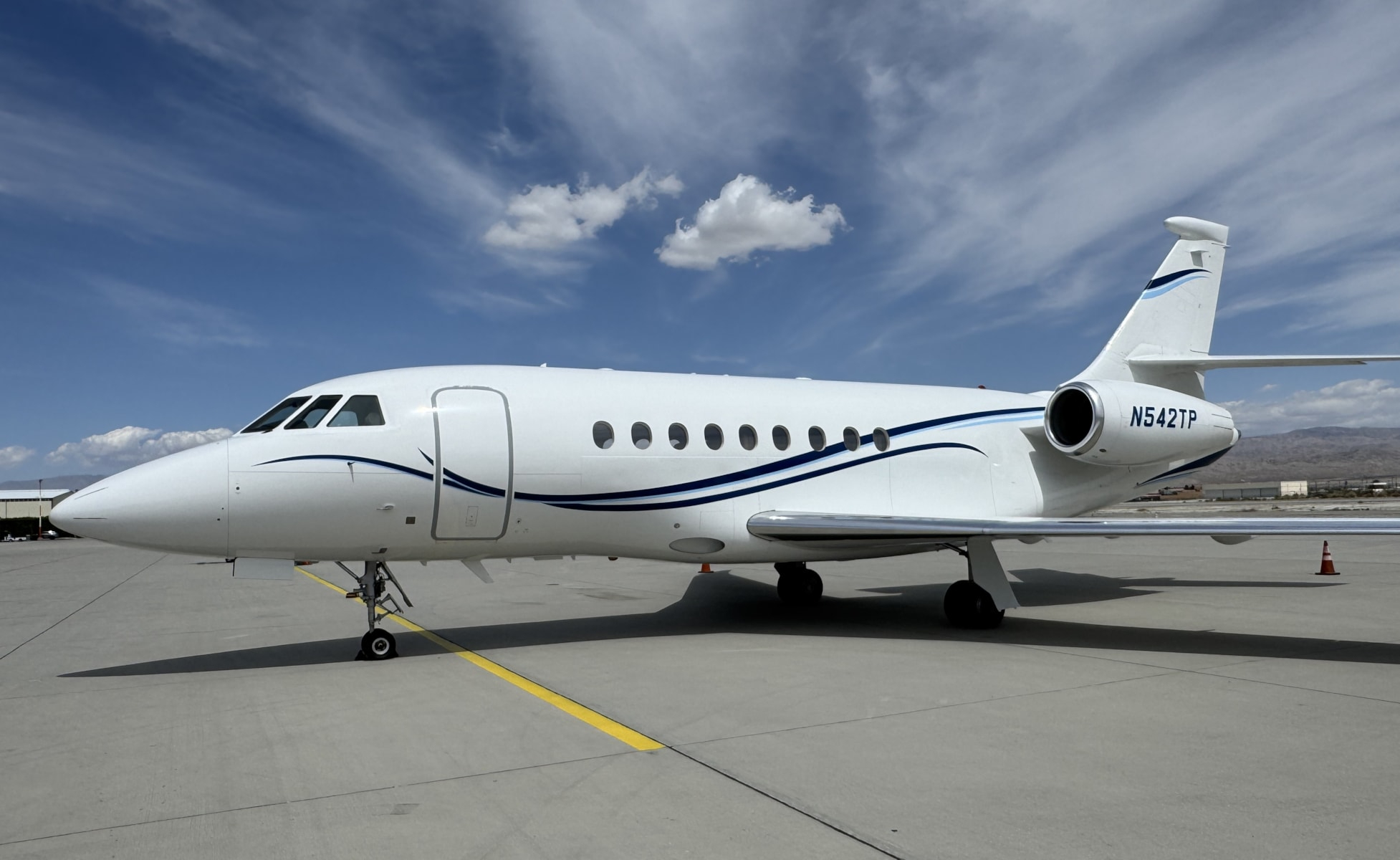 Image of tail N542TP