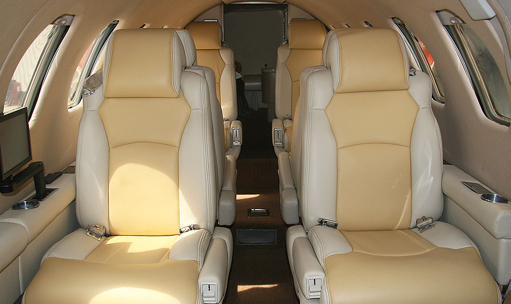 Aircraft Image for N550AJ