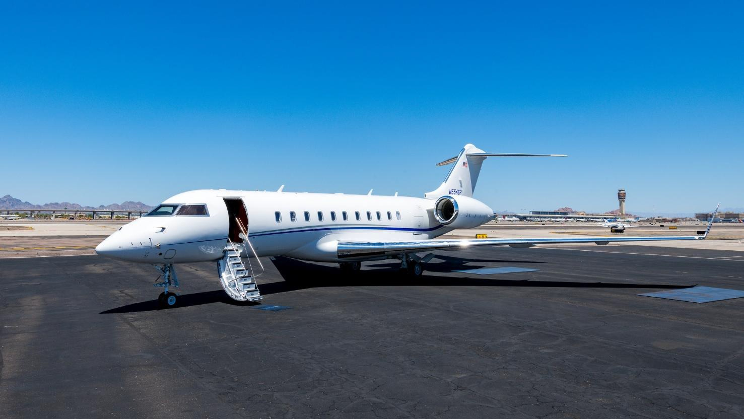 Image of tail N554GP