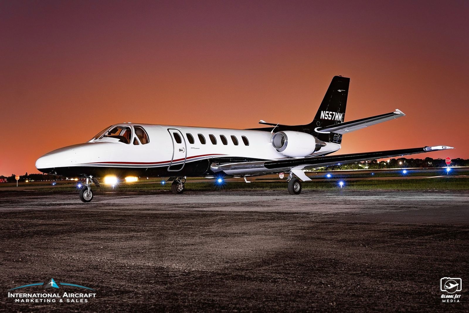 Image of tail N557MM